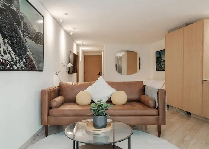 Par 505 Apartment *